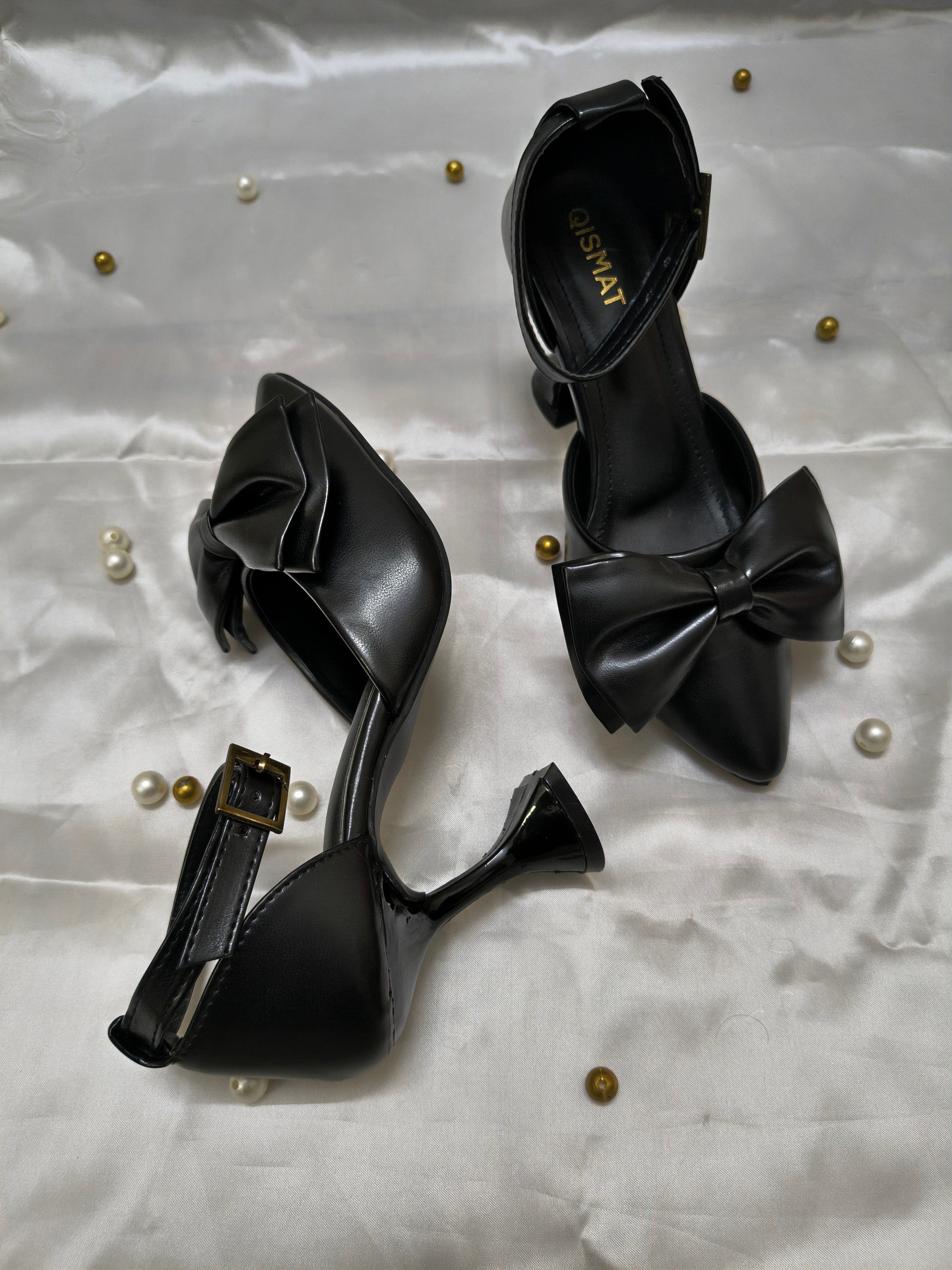 Qismat Elegant Women's Heels – Butterfly Knot in Black & White
