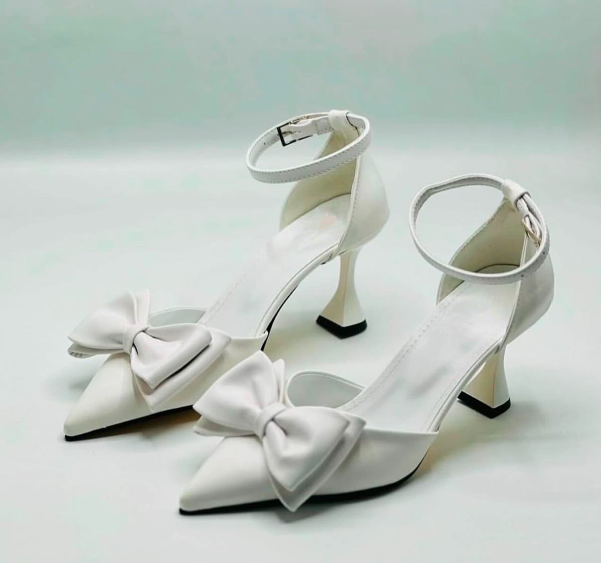 Qismat Elegant Women's Heels – Butterfly Knot in Black & White